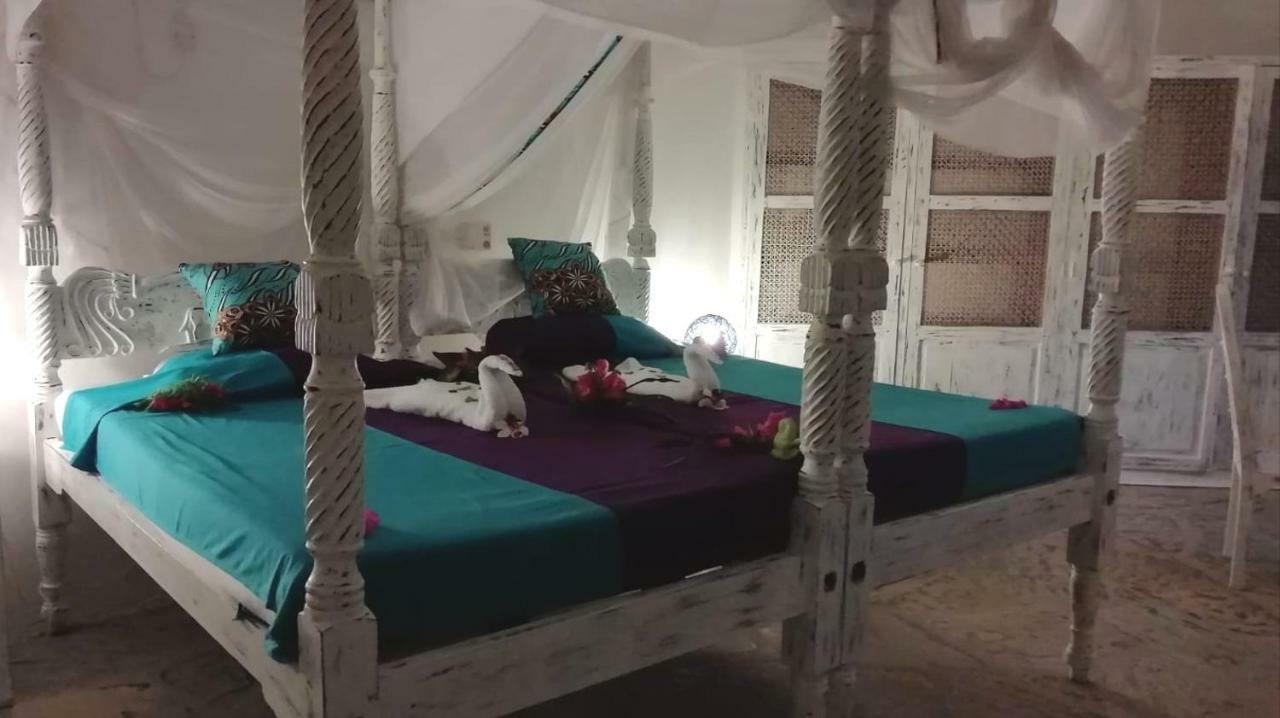 Hotel Aquarius Club Watamu Exteriér fotografie